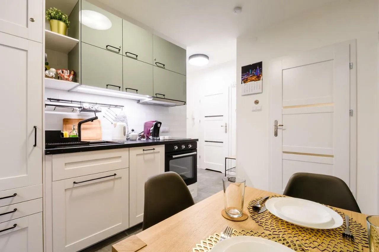 Labo Apartment Dzialdowska 华沙 0*,  波兰